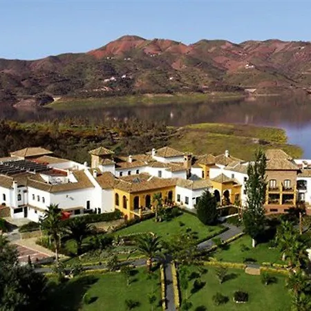 B Bou La & Hotel Viñuela