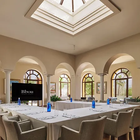 Hotel B Bou La &