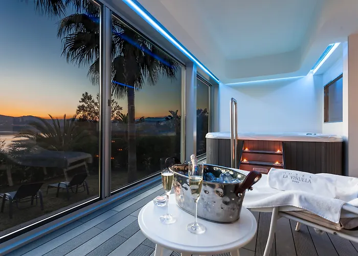 Hotel B Bou La & Viñuela